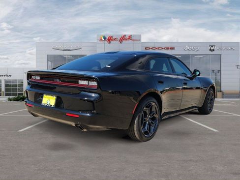 New 2026 Dodge Charger R/T w/ Blacktop Package AWD/4WD image 5
