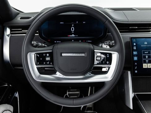 Used 2025 Land Rover Range Rover SE AWD/4WD image 40