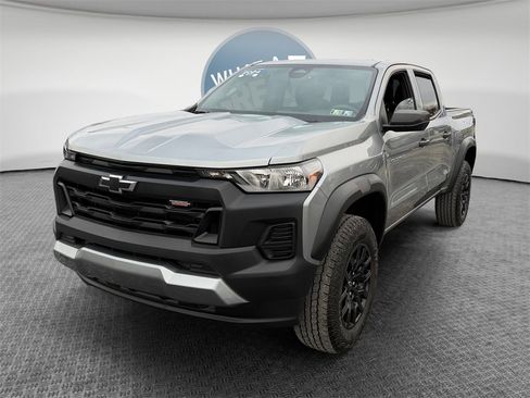Certified 2024 Chevrolet Colorado Trail Boss image 8