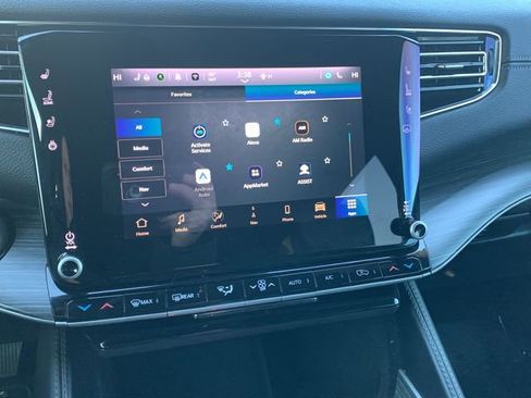 Used 2024 Jeep Wagoneer Series II w/ Flexible Seating Group image 39