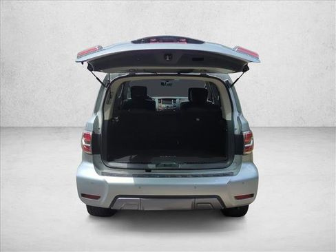 Used 2020 Nissan Armada Platinum w/ Captain's Chairs Package RWD image 9