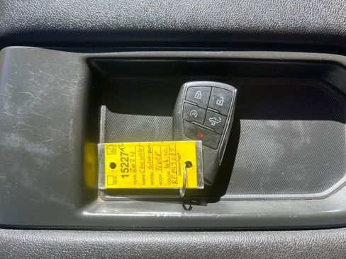 Used 2024 Chevrolet Silverado 2500 LT image 30