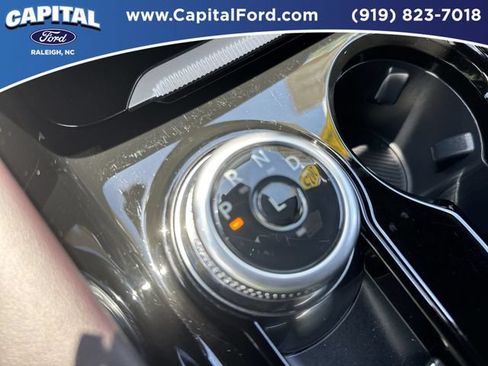 Used 2025 Ford Explorer Platinum RWD image 31