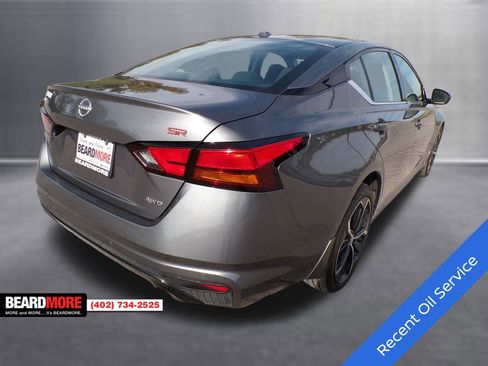 Used 2024 Nissan Altima 2.5 SR w/ SR Premium Package image 8