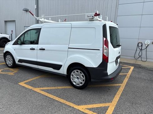 Used 2017 Ford Transit Connect XL FWD image 3