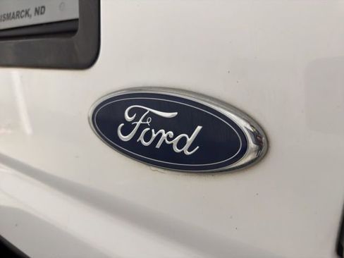 Used 2006 Ford E-250 and Econoline 250 RWD image 29