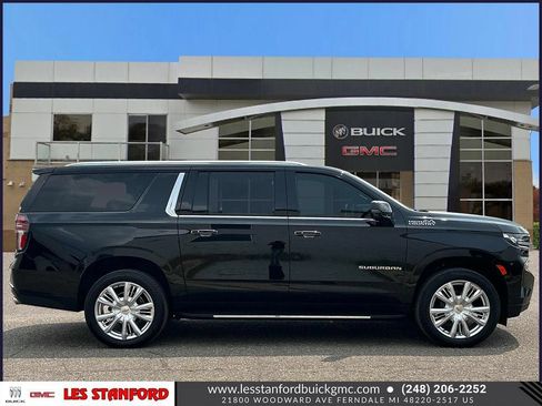 Certified 2024 Chevrolet Suburban High Country w/ Max Trailering Package AWD/4WD image 7