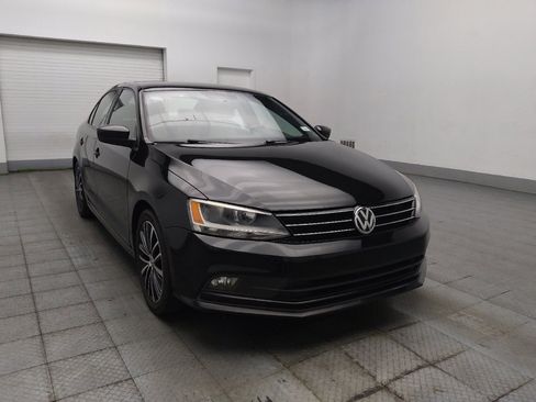 Used 2016 Volkswagen Jetta Sport FWD image 13
