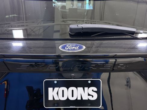 Used 2020 Ford Explorer ST w/ Premium Technology Package AWD/4WD image 20