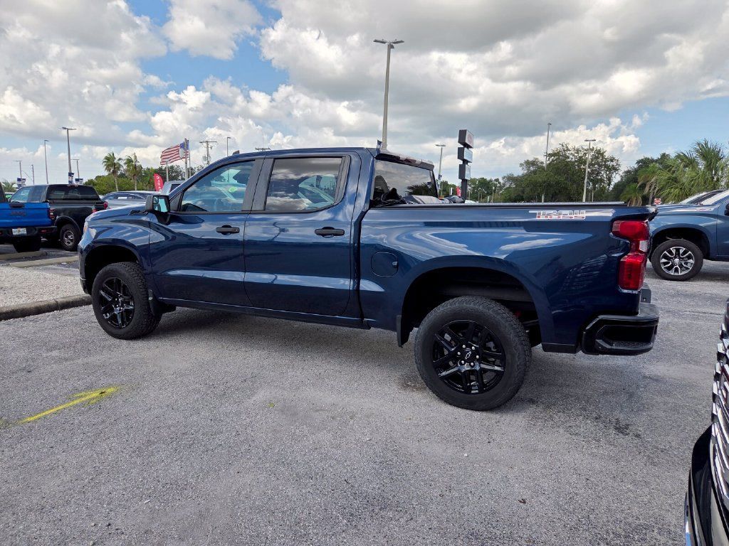 Used 2023 Chevrolet Silverado 1500 Custom Trail Boss w/ LPO, Dark Essentials Package AWD/4WD image 10