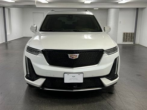 Certified 2024 Cadillac XT6 Sport w/ Platinum Package image 28