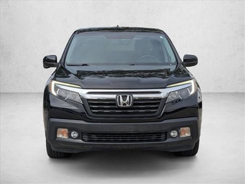 Used 2017 Honda Ridgeline RTL-T image 2
