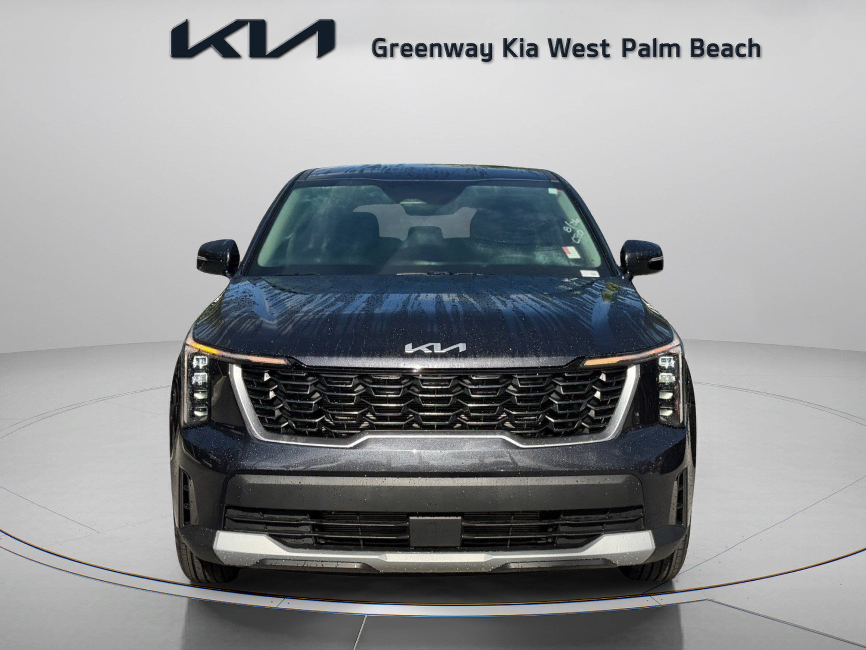 Certified 2026 Kia Sorento LX FWD image 2