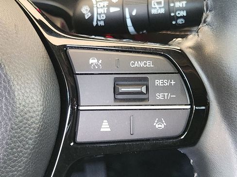 Used 2024 Honda HR-V EX-L image 28