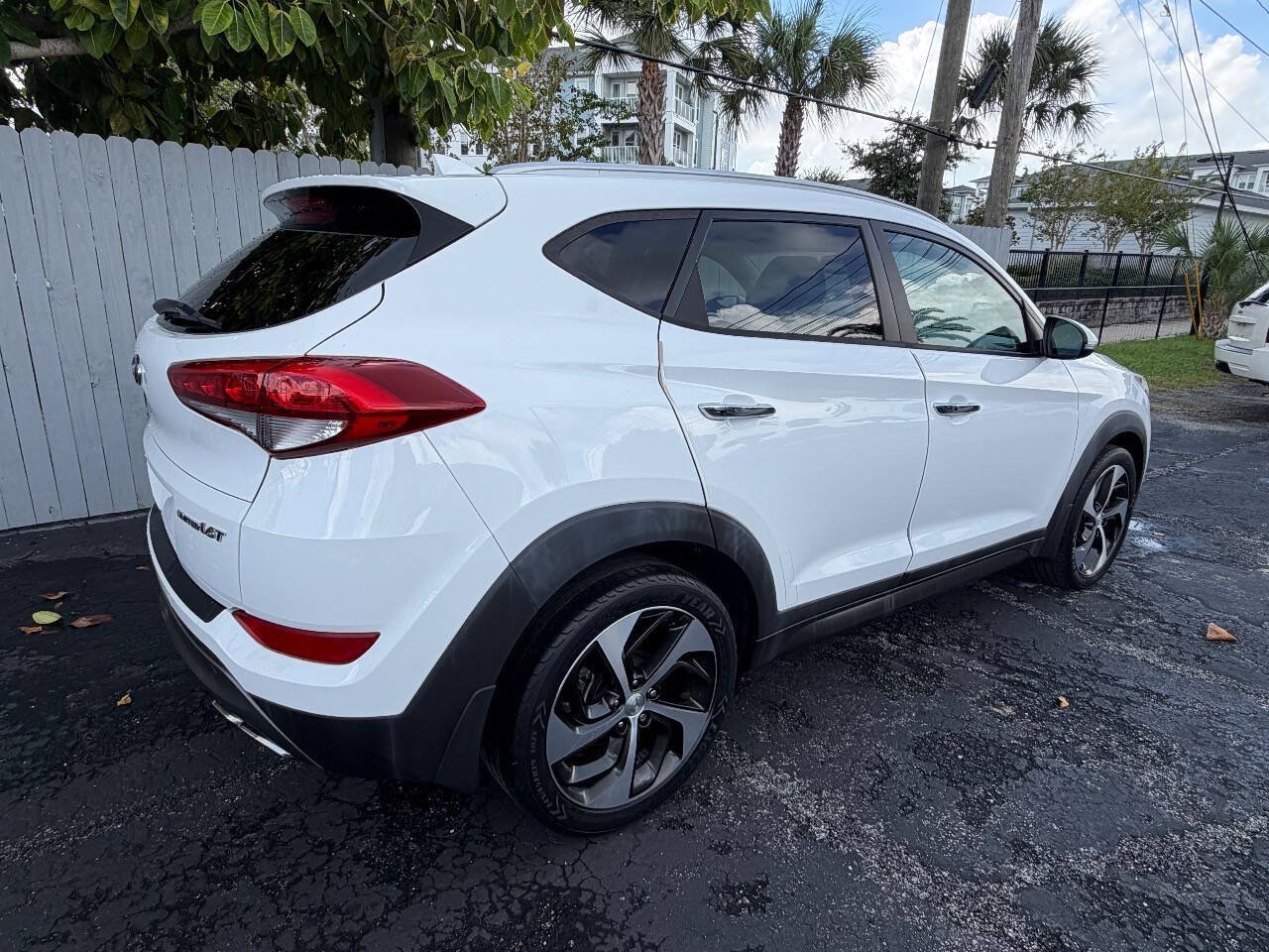 Used 2016 Hyundai Tucson Limited FWD image 3
