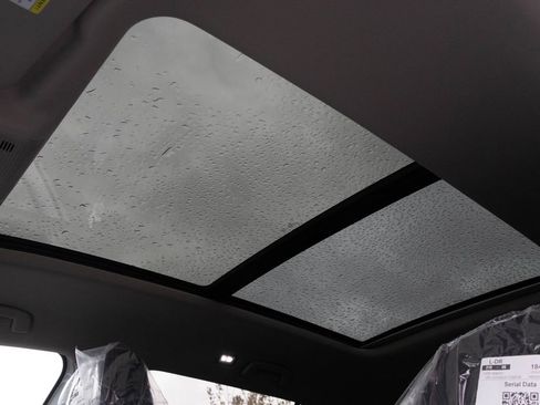 New 2026 Volkswagen Atlas Peak Edition image 30