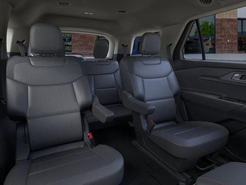 New 2026 Ford Explorer Active w/ Active Comfort Package image 11