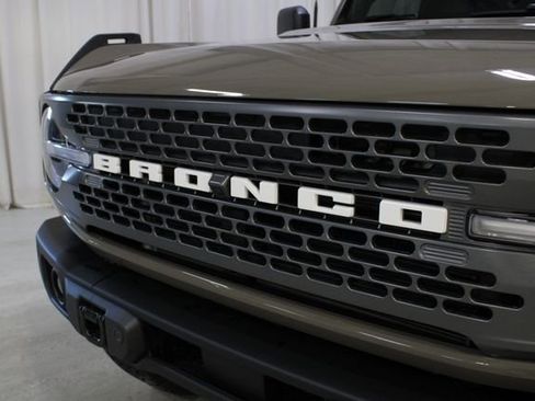 New 2026 Ford Bronco Badlands image 31