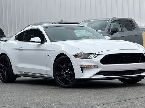 Used 2018 Ford Mustang GT Premium w/ Safe & Smart Package image 2
