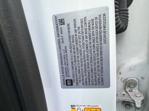 Used 2024 Chevrolet Silverado 3500 LTZ image 4