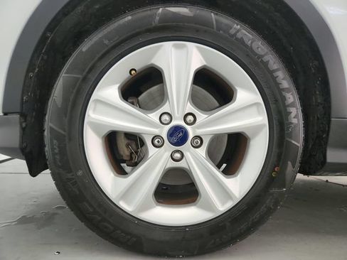 Used 2016 Ford Escape SE w/ Equipment Group 201A FWD image 32