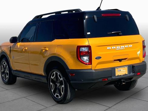 Certified 2022 Ford Bronco Sport Outer Banks w/ Tech Package AWD/4WD image 12