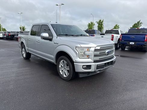 Used 2017 Ford F150 Platinum w/ Equipment Group 701A Luxury AWD/4WD image 1