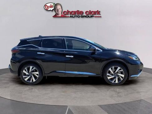 Certified 2023 Nissan Murano SL w/ SL Moonroof Package FWD image 6