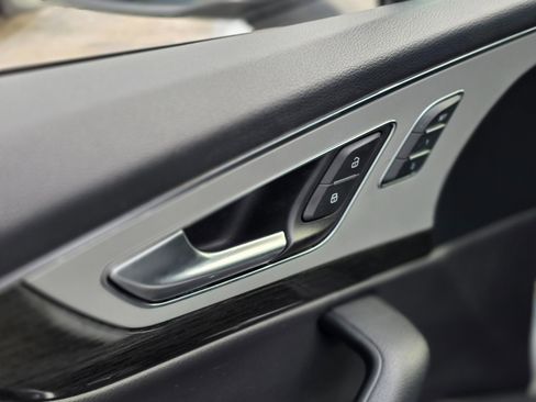 Used 2018 Audi Q7 2.0T Premium Plus image 27