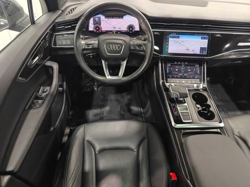 Used 2025 Audi Q7 3.0T Premium Plus AWD/4WD image 4