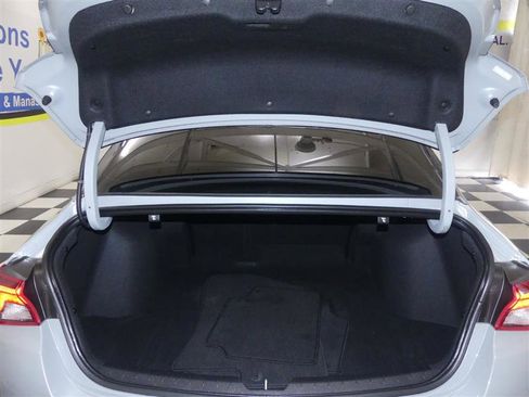 Used 2024 Kia K5 GT-Line FWD image 29