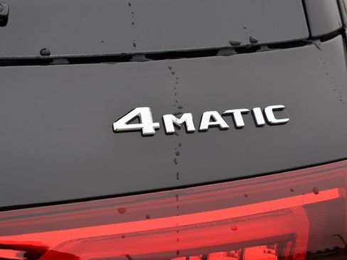 Used 2023 Mercedes-Benz GLE 350 4MATIC image 9