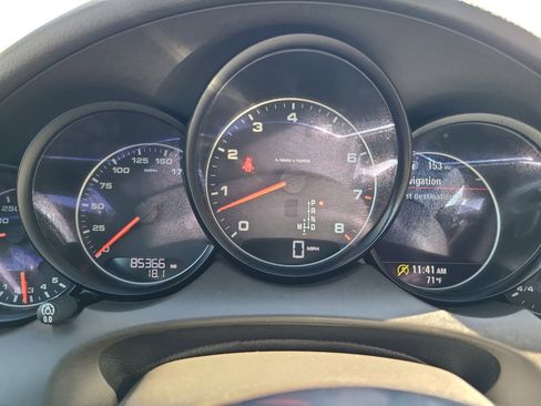 Used 2016 Porsche Cayenne image 13