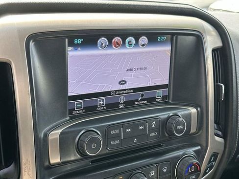 Used 2017 GMC Sierra 2500 Denali w/ Duramax Plus Package AWD/4WD image 13
