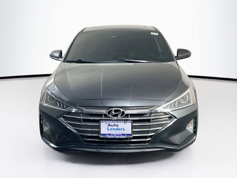 Used 2020 Hyundai Elantra Value Edition w/ Cargo Package (C1) image 2