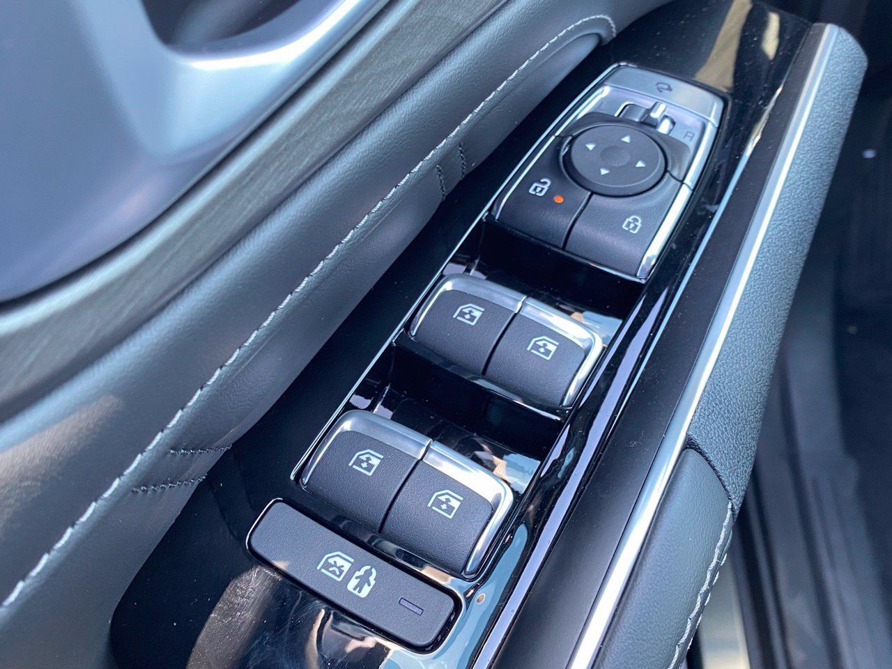 New 2026 Kia Sorento SX AWD/4WD image 10