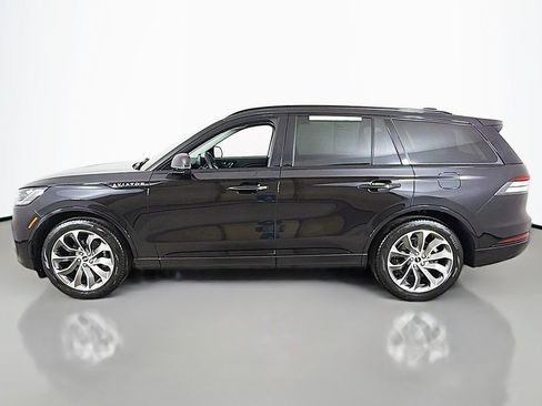 Used 2025 Lincoln Aviator AWD w/ Jet Appearance Package image 15