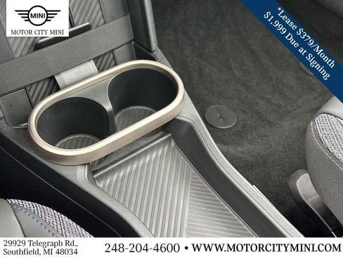 Certified 2025 MINI Cooper S image 32