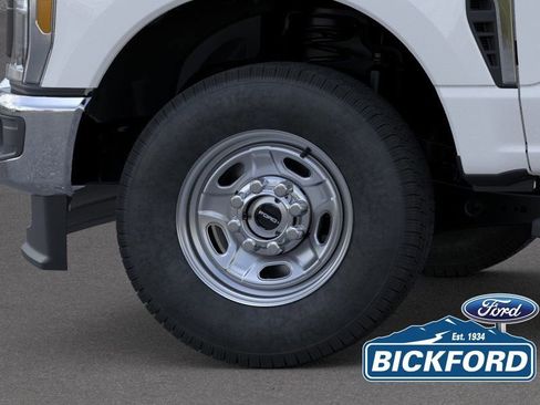 New 2026 Ford F250 XL image 19