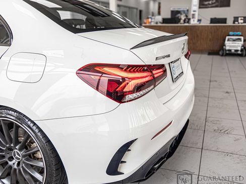 Used 2021 Mercedes-Benz A 35 AMG 4MATIC image 12