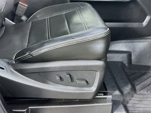 Used 2018 GMC Sierra 3500 Denali w/ Duramax Plus Package image 23