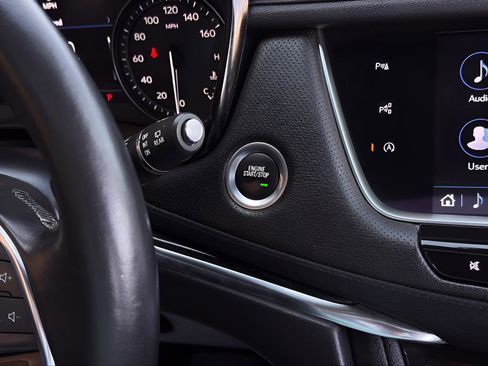 Used 2022 Cadillac XT5 Premium Luxury w/ Technology Package image 28