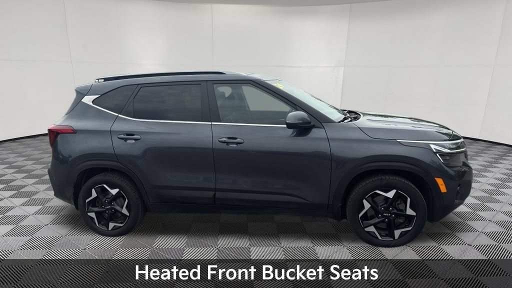 Used 2024 Kia Seltos EX AWD/4WD image 7