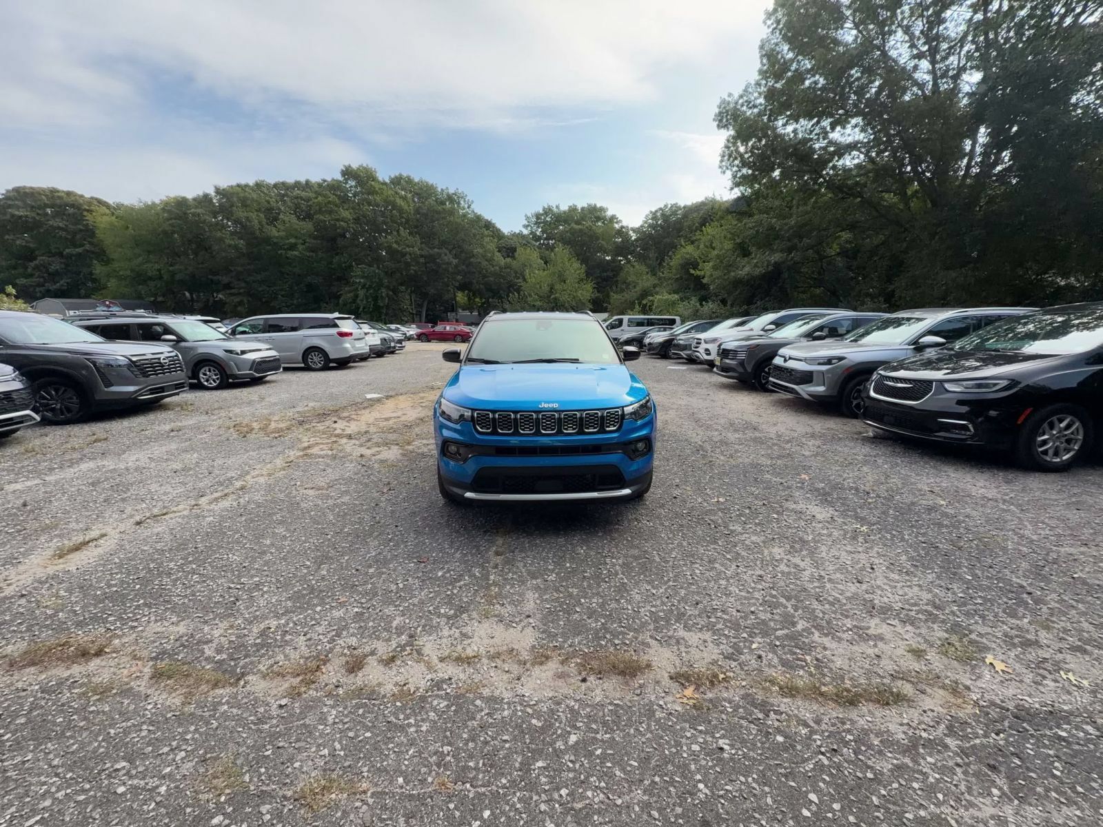 Used 2025 Jeep Compass Limited AWD/4WD image 7