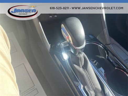 Used 2024 Buick Encore GX Avenir image 15