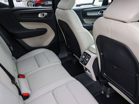 Used 2026 Volvo XC40 B5 Plus w/ Protection Package Premier image 21