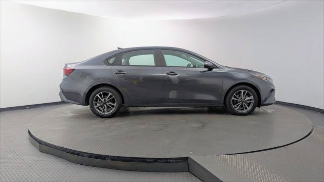 Used 2023 Kia Forte LXS w/ LXS Technology Package FWD image 9