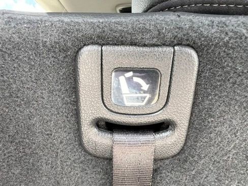 Used 2020 Honda Pilot Touring image 25