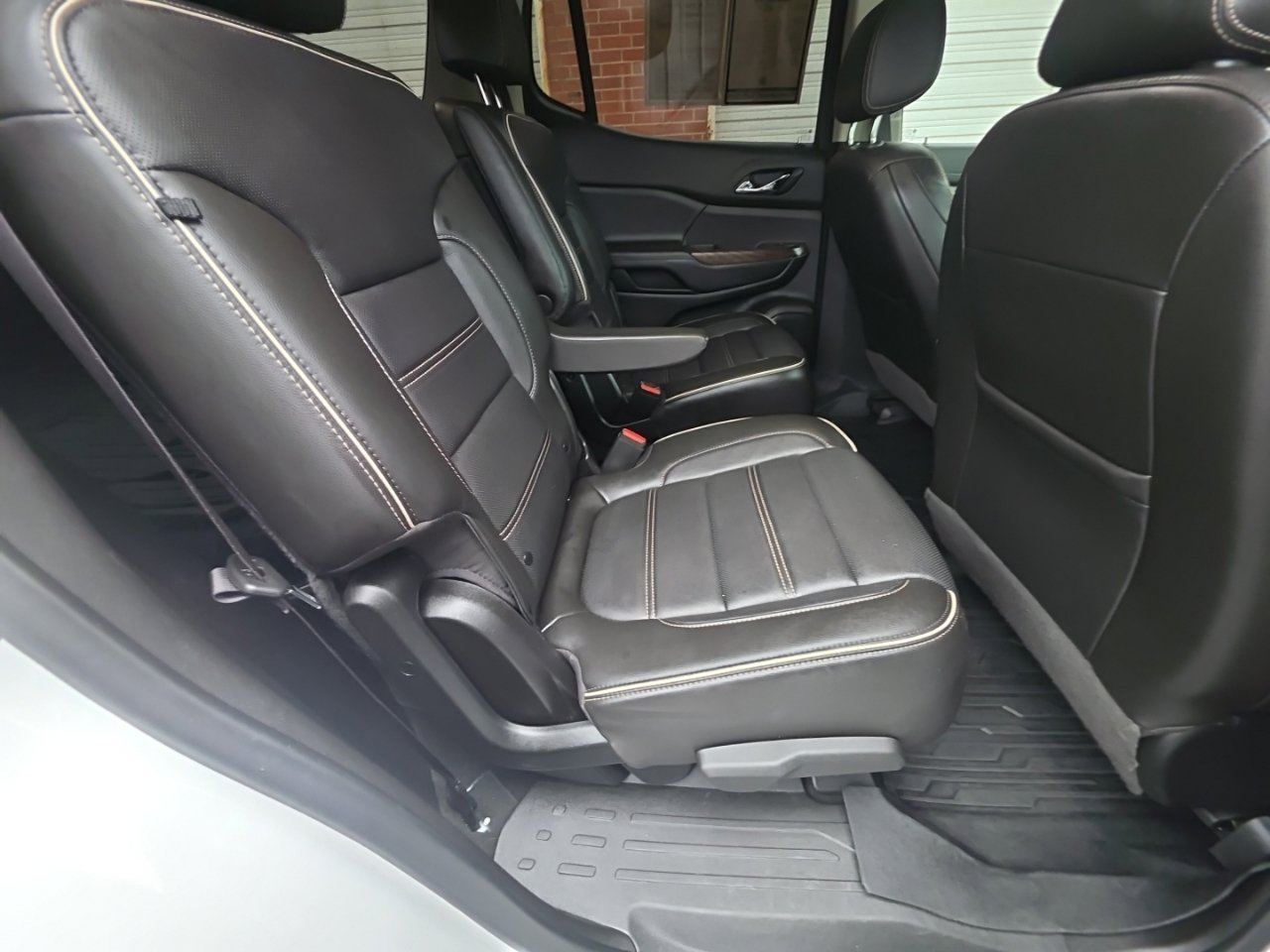 Used 2020 GMC Acadia Denali w/ Trailering Package AWD/4WD image 23