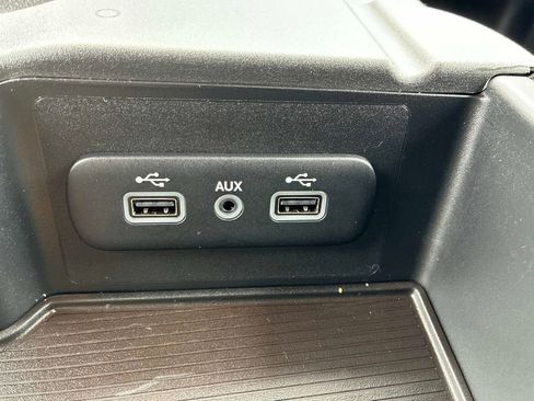 Used 2023 RAM 1500 Classic SLT w/ Electronics Group image 15